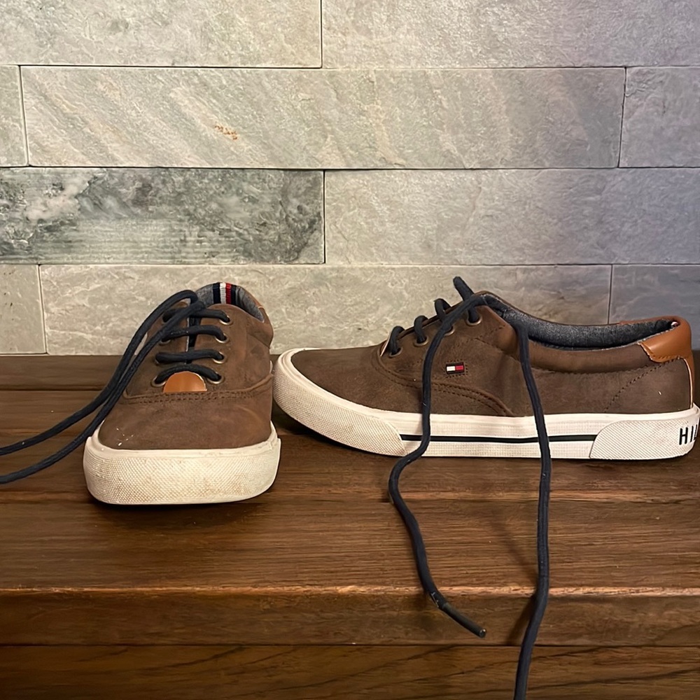 Boys Tommy Hilfiger boat shoes